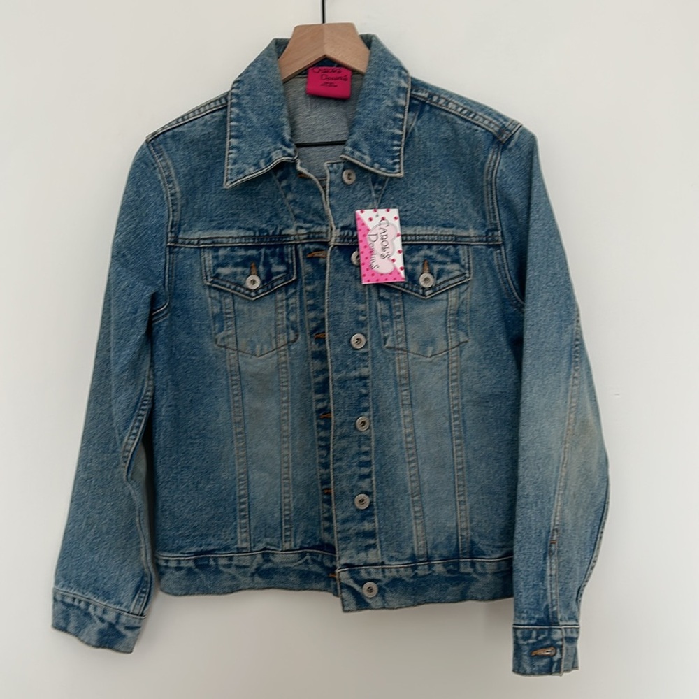 Carol’s Denims Women’s 100% Cotton Jacket 
Size: Medium